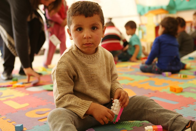 JACKIT Keeps Children in Refugee Camps Warm this winter